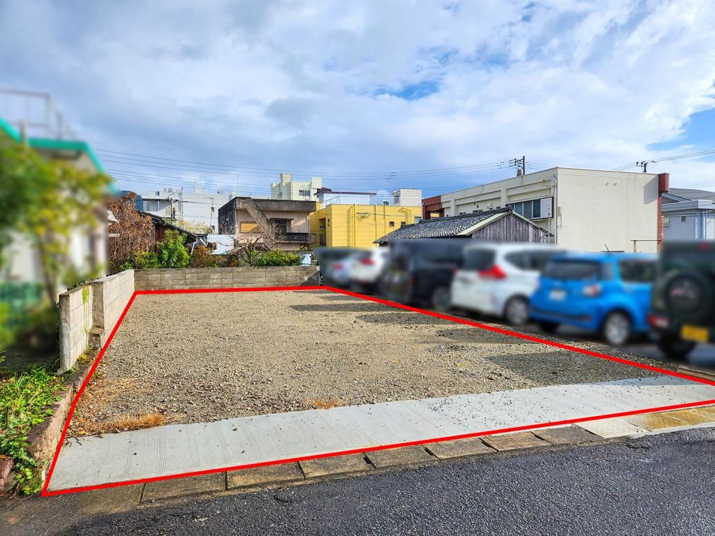 Vacant Land for Sale in Makurazaki, Kagoshima - 102.79m² - Thumbnail 2