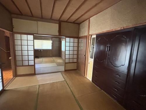 5DK Detached House for Sale in Central Tsushima City, Nagasaki - Thumbnail 2