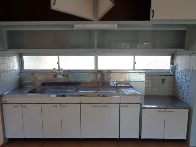 5DK Rental House in Yatsushiro, Kumamoto - 148.95 sqm - Thumbnail 2