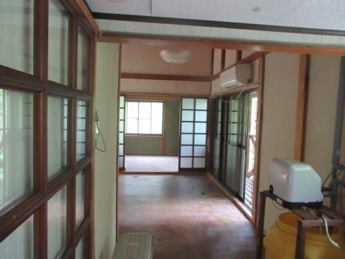 Vacant 2DK House in Nakatsugawa's Fuchicho, Gifu - 450,000 Yen - Thumbnail 4