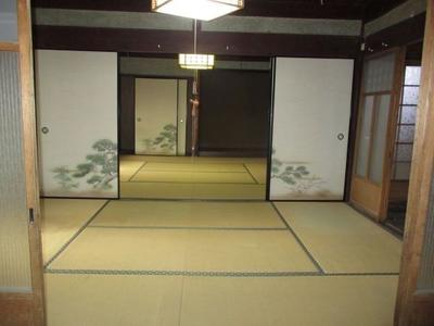 1920 Traditional Folk House on 535sqm Land in Kasaoka, Okayama — Image 2, Kasaoka, Okayama