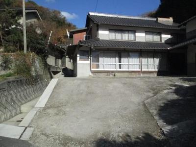 1920 Traditional Folk House on 535sqm Land in Kasaoka, Okayama — Image 1, Kasaoka, Okayama
