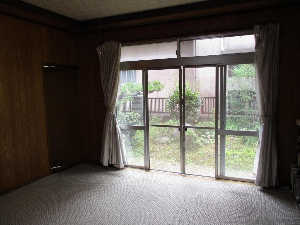 5DK House with Garden in Kasaoka, Okayama | Akiya Bank Listing - Thumbnail 4