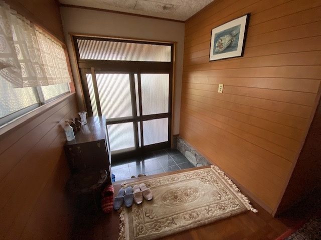 Spacious 6DK Hilltop House for Sale in Yanai, Yamaguchi - Thumbnail 3