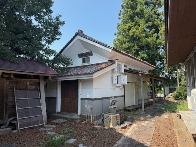 Large 1547sqm Residential Land with Warehouse in Kitakata, Fukushima - Thumbnail 4