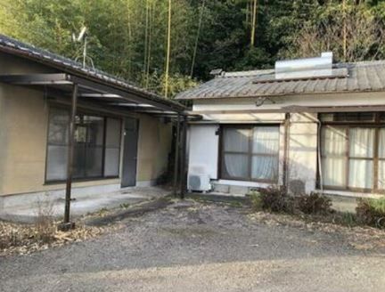 5LDK House for Sale with Extra Land in Oita City, Oita - Thumbnail 2