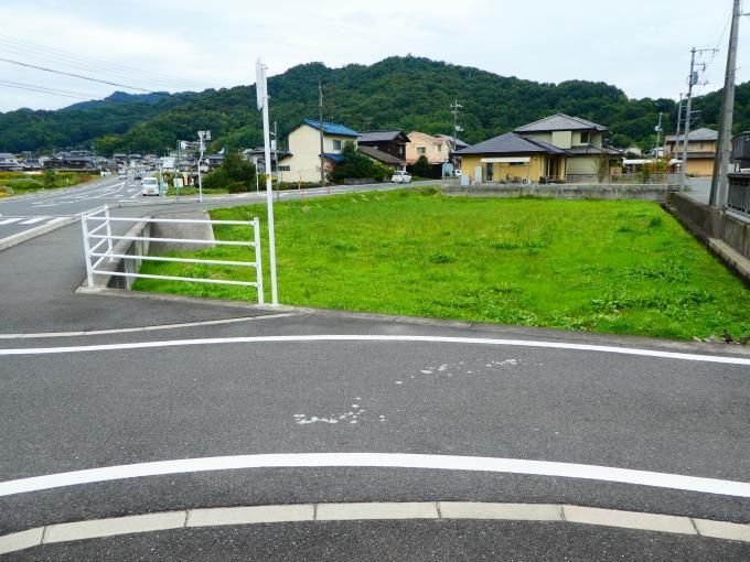 873 sqm Residential Land Plot for Sale in Asakuchi, Okayama - Thumbnail 2