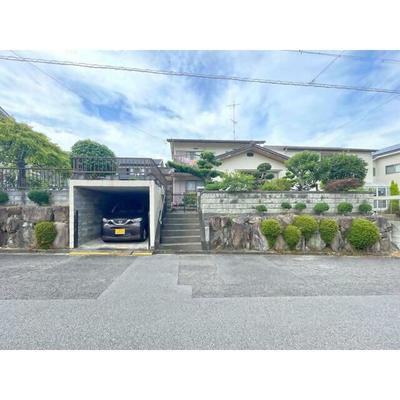 Spacious 4LDK House with Double Plot in Midorigaoka Nishi, Nabari — Image 1, Nabari, Mie