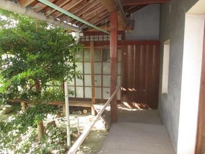 Traditional 9DK Kominka with Vast Land in Kasaoka, Okayama — Image 1, Kasaoka, Okayama