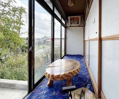 6DK Family House in Quiet Toyama Neighborhood with Large Corner Plot - Thumbnail 4