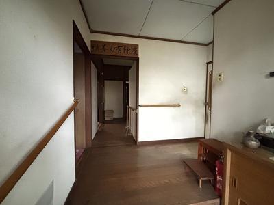1971 Single-Story House with Garden & Hot Spring Potential in Ibusuki — Image 1, Ibusuki, Kagoshima