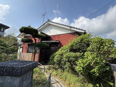 1971 Single-Story House with Garden & Hot Spring Potential in Ibusuki — Image 1, Ibusuki, Kagoshima