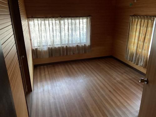 6LDK Traditional House for Sale in Hagi with Warehouse and Land - Main Image