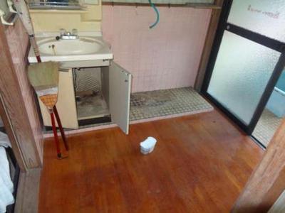 5 minutes walk from Kuwashiro bus stop - Property details - Kagoshima Prefecture Minamikyushu City Vacant House Bank Site — Image 4, Minamikyushu, Kagoshima