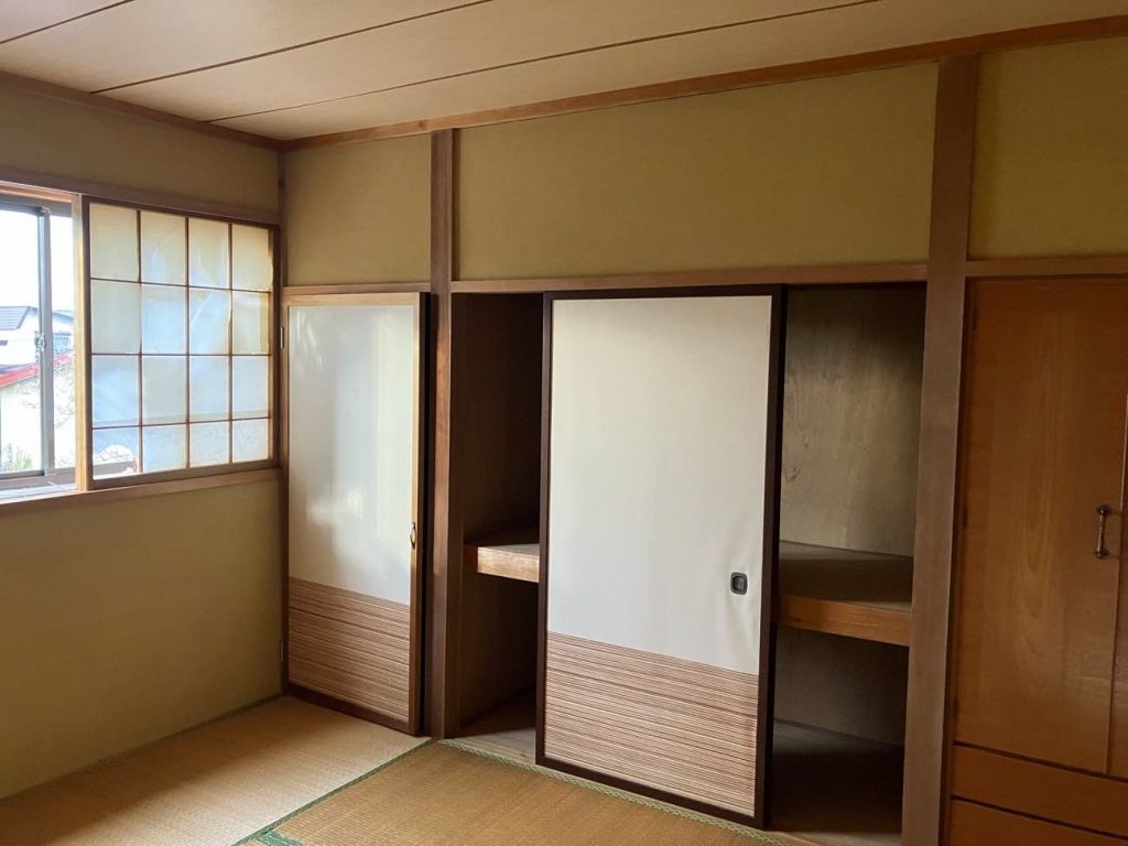 7DK Traditional House for Sale in Goshogawara, Aomori - Thumbnail 4