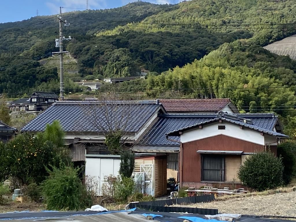 Akiya with Farmland for Sale in Hofu, Yamaguchi - 3DK House - Thumbnail 2