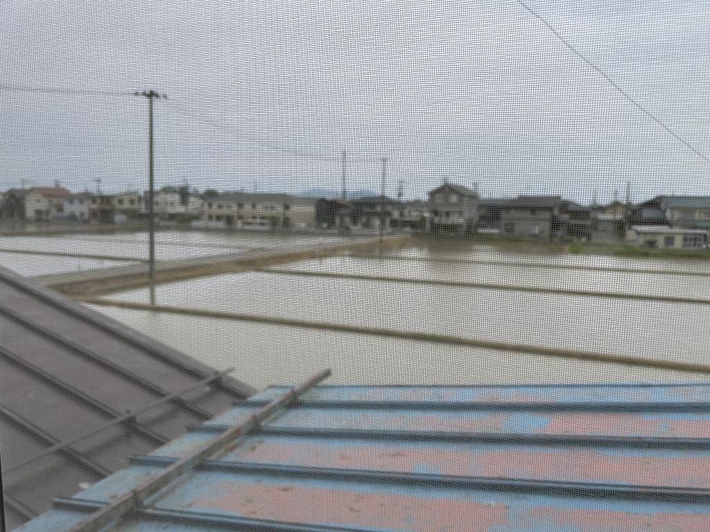 Vacant 3DK House with Rice Field Views in Sanjo, Niigata - Image 1