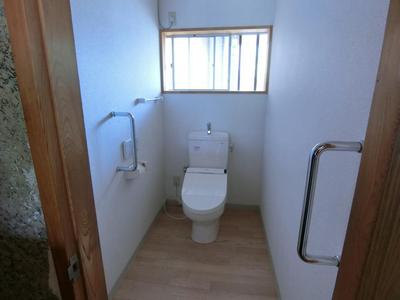 Spacious 5DK House in Aki City with Large Garden — Image 1, Aki, Kochi