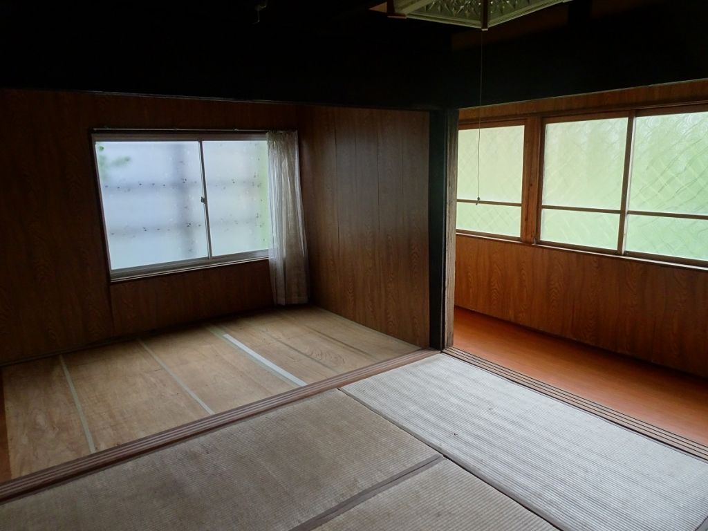 Traditional 1918 Home for Sale in Shin-onsen, Hyogo - Thumbnail 4