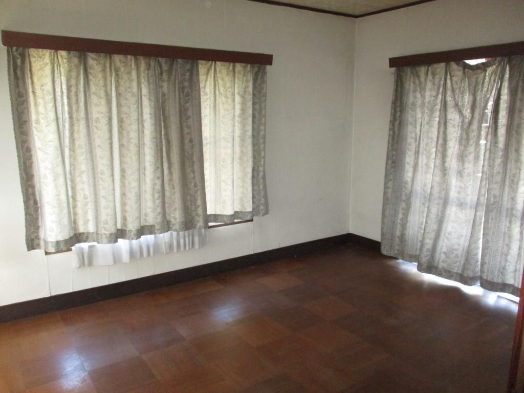 5DK Corner Lot House in Kasaoka - Akiya Bank Listing - Thumbnail 4