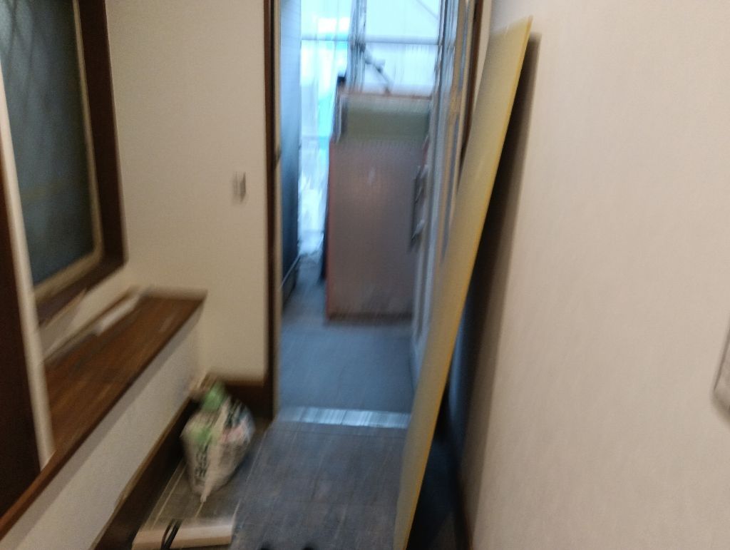 Renovated 3LDK Detached House for Sale in Hadano, Kanagawa - Thumbnail 2