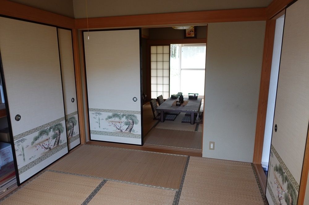 9LDK RC House on 1156sqm Corner Lot in Tsu, Mie - Thumbnail 4