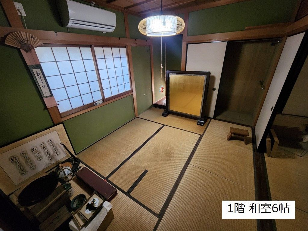 7LDK Wooden House for Sale Near Hirokodo Station in Gifu - Thumbnail 3