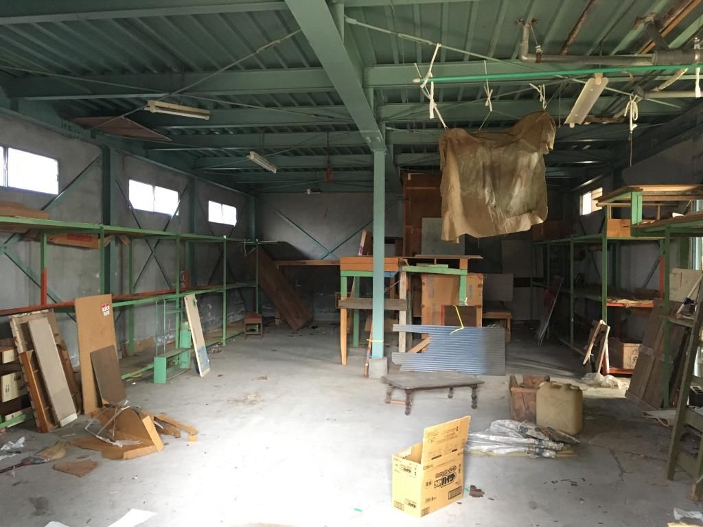 6DK Two-Story Steel Frame House with Warehouse in Mima City - Thumbnail 3