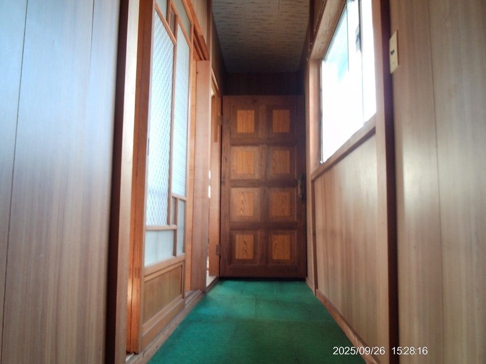 1972 Japanese House for Renovation in Hachinohe - Thumbnail 2