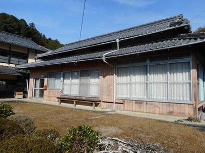 Traditional House with Garden Plot in Haruga, Ozu City — Image 1, Ozu, Ehime