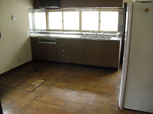 8DK Detached House for Sale on 970 sqm Plot in Oshu, Iwate - Thumbnail 3