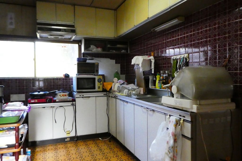 Spacious 10DK Akiya House Near Kii-Nagashima Station, Mie - Thumbnail 3