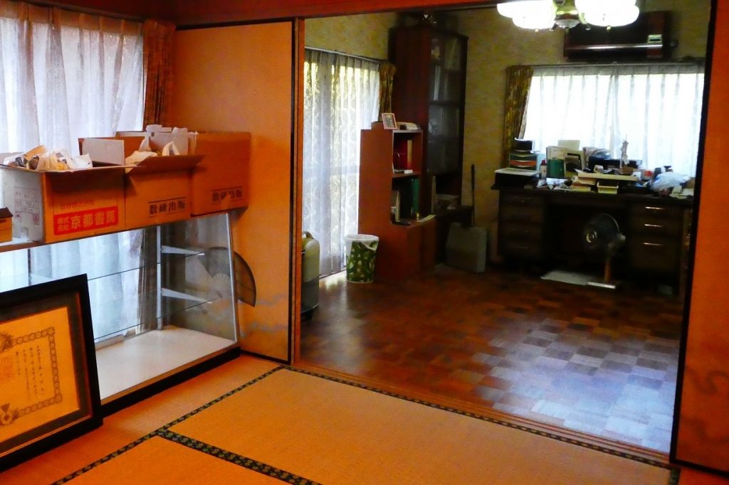 Spacious 10DK Akiya House Near Kii-Nagashima Station, Mie - Thumbnail 2