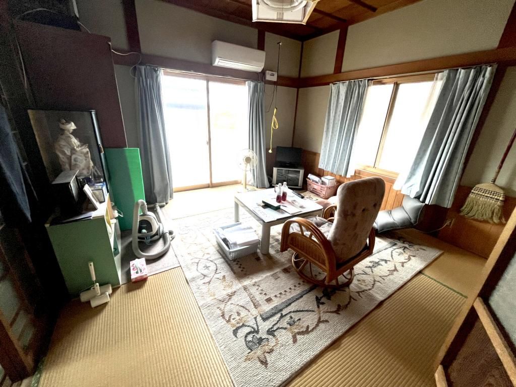 Traditional 4DK Wooden House for Sale in Kihoku Town, Mie - Thumbnail 2