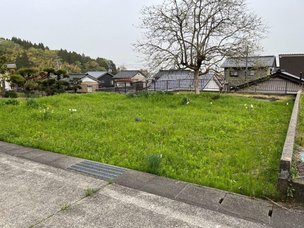 Vacant Land for Sale in Oyabe City, Toyama - 231 sqm Corner Lot - Thumbnail 4