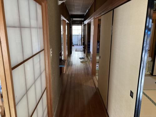 Spacious 6DK Mountain Home in Kamikitayama, Nara - Akiya Bank Property - Thumbnail 3