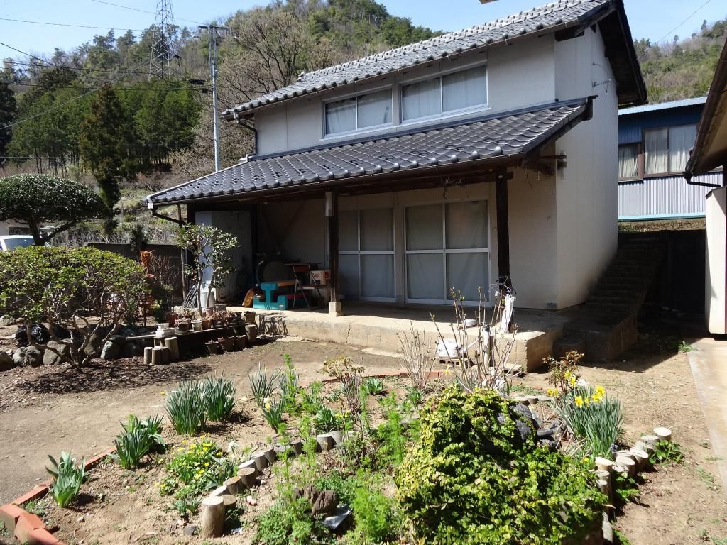 7DK House with Mount Fuji View for Sale in Kofu, Yamanashi - Thumbnail 2