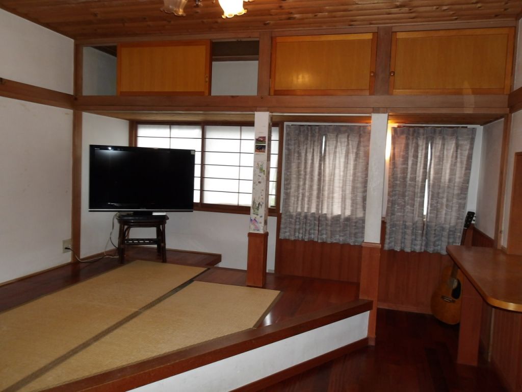 2-Storey House with Tea Room in Kiryu, Gunma | 5DK Layout - Thumbnail 4