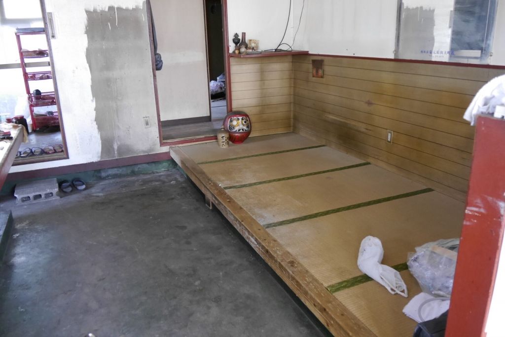 Former Shop-Residence for Sale in Tochigi City, Tochigi - Thumbnail 3