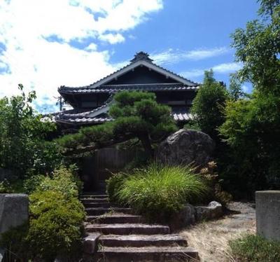 Traditional Japanese House for Sale in Tobe Town, Ehime — Image 1, Tobe, Ehime