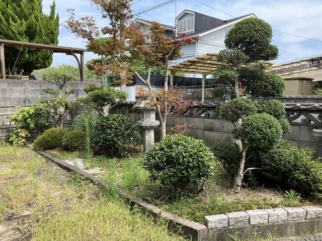 5DK Detached House for Sale in Takehara, Hiroshima - Thumbnail 2