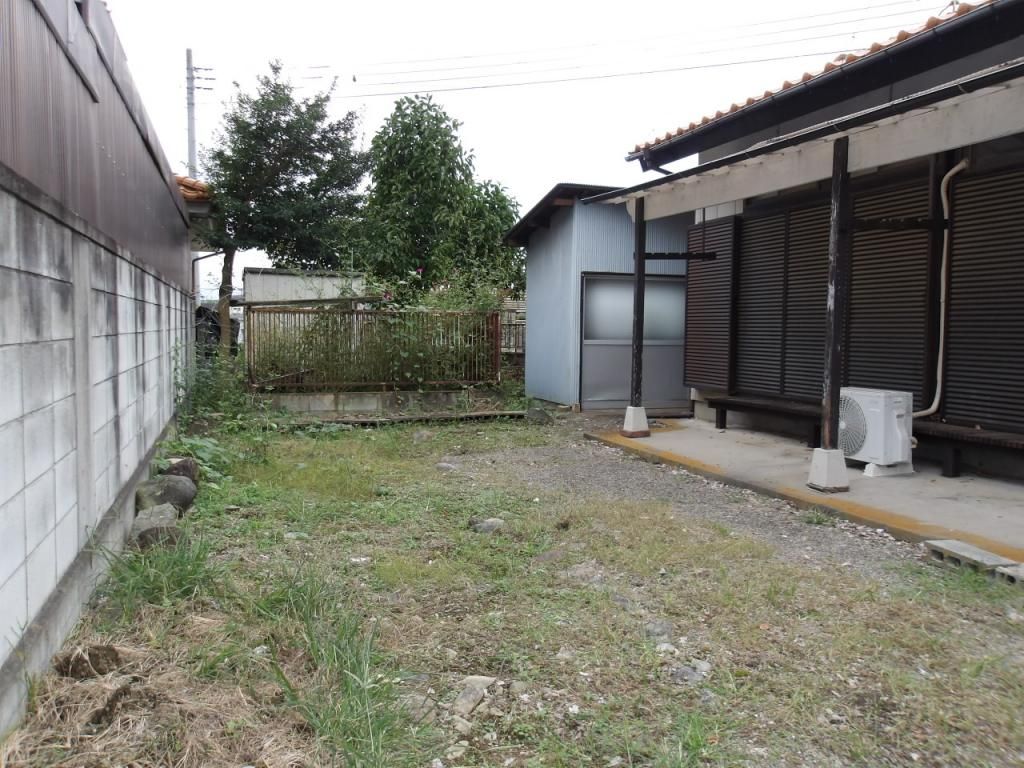 5DK Detached House for Sale in Kiryu, Gunma - Akiya Bank Listing - Thumbnail 2