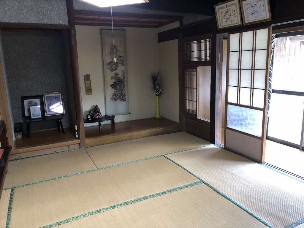 Renovated Sea-View Kominka with Warehouse in Uki, Kumamoto - Thumbnail 4