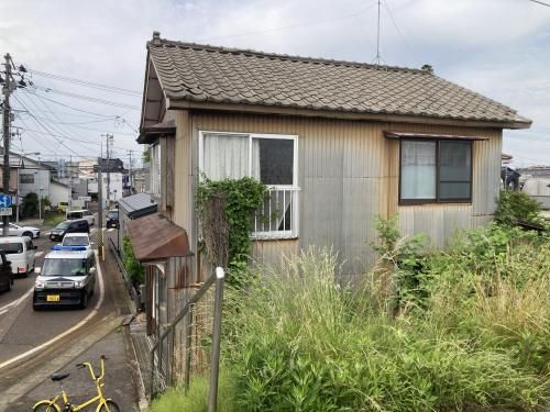 Vacant 4DK House for Sale Near Higashi-Sanjo Station, Sanjo - Thumbnail 3