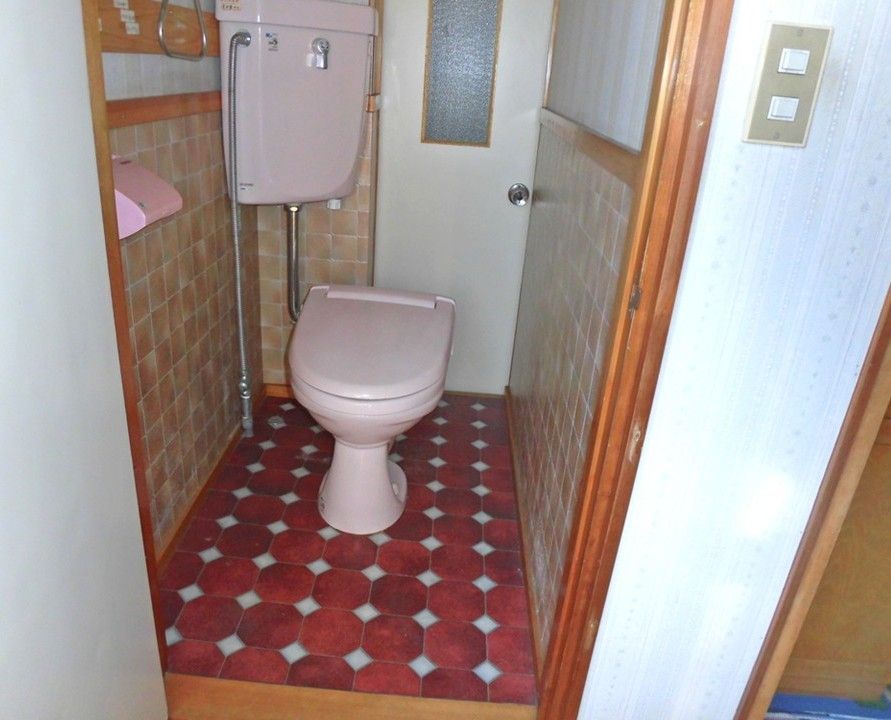 3-Storey Former Shop & Home for Sale in Odate, Akita - Image 30