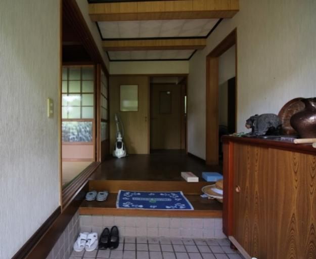 Traditional 3DK House for Sale in Seiyo City, Ehime - Thumbnail 2