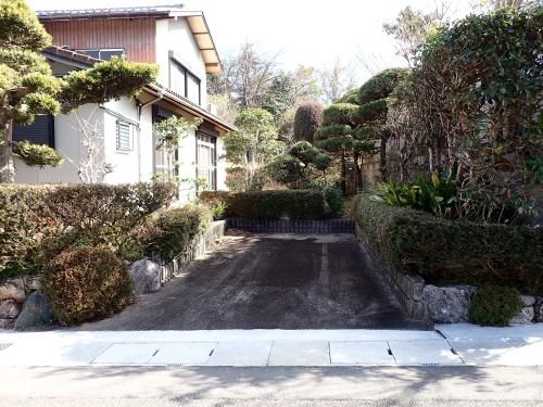 5DK Detached House on Large Corner Plot in Matsusaka, Mie - Thumbnail 3