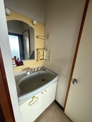 Used Detached House in Itayanagi Town, Aomori – 9K, 135 sqm, 1 Million Yen - Thumbnail 3