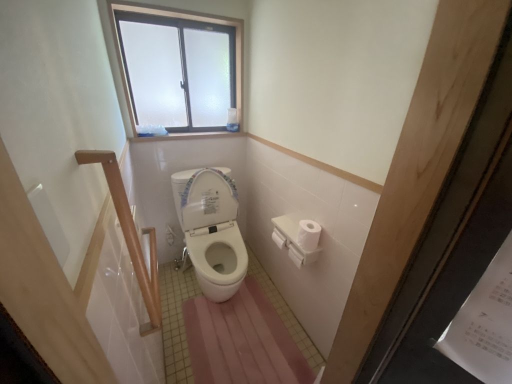 Traditional 7DK House for Rent in Quiet Nara Hamlet - Thumbnail 3