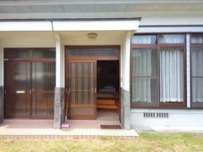 285-Tsubo Farmhouse with Dairy Barn for Sale in Takaharu, Miyazaki — Image 9, Takahara, Miyazaki
